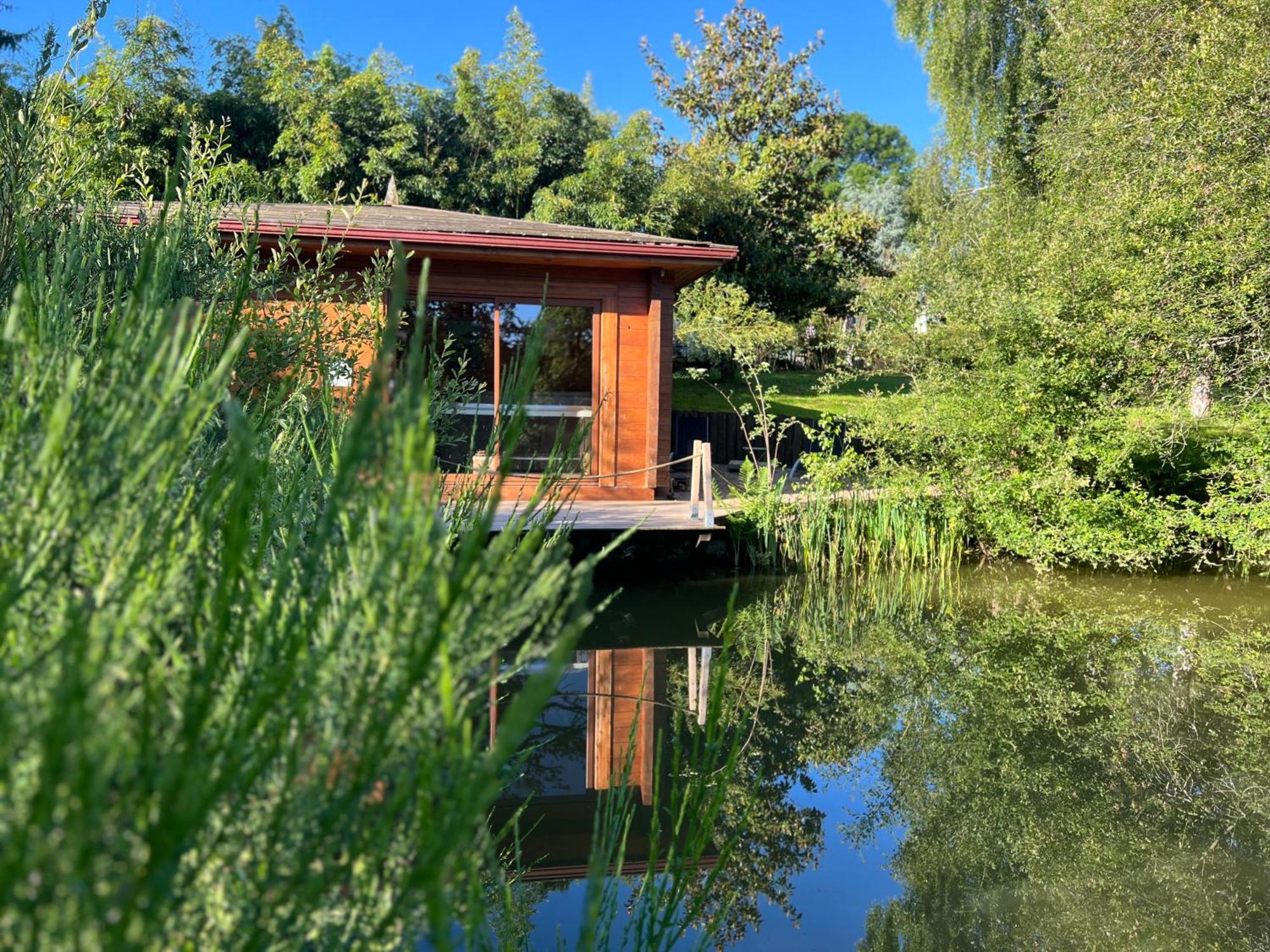 Le Domaine De La Vergnolle Roches  외부 사진